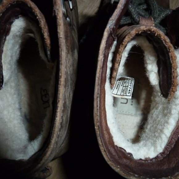 UGG Denhali Women's Size 7 Brown Leather Lace Up Shearling Ankle Boots 1007745 - Picture 8 of 13